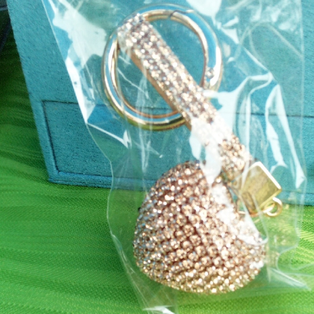 Gold Rhinestone Heart Keychain